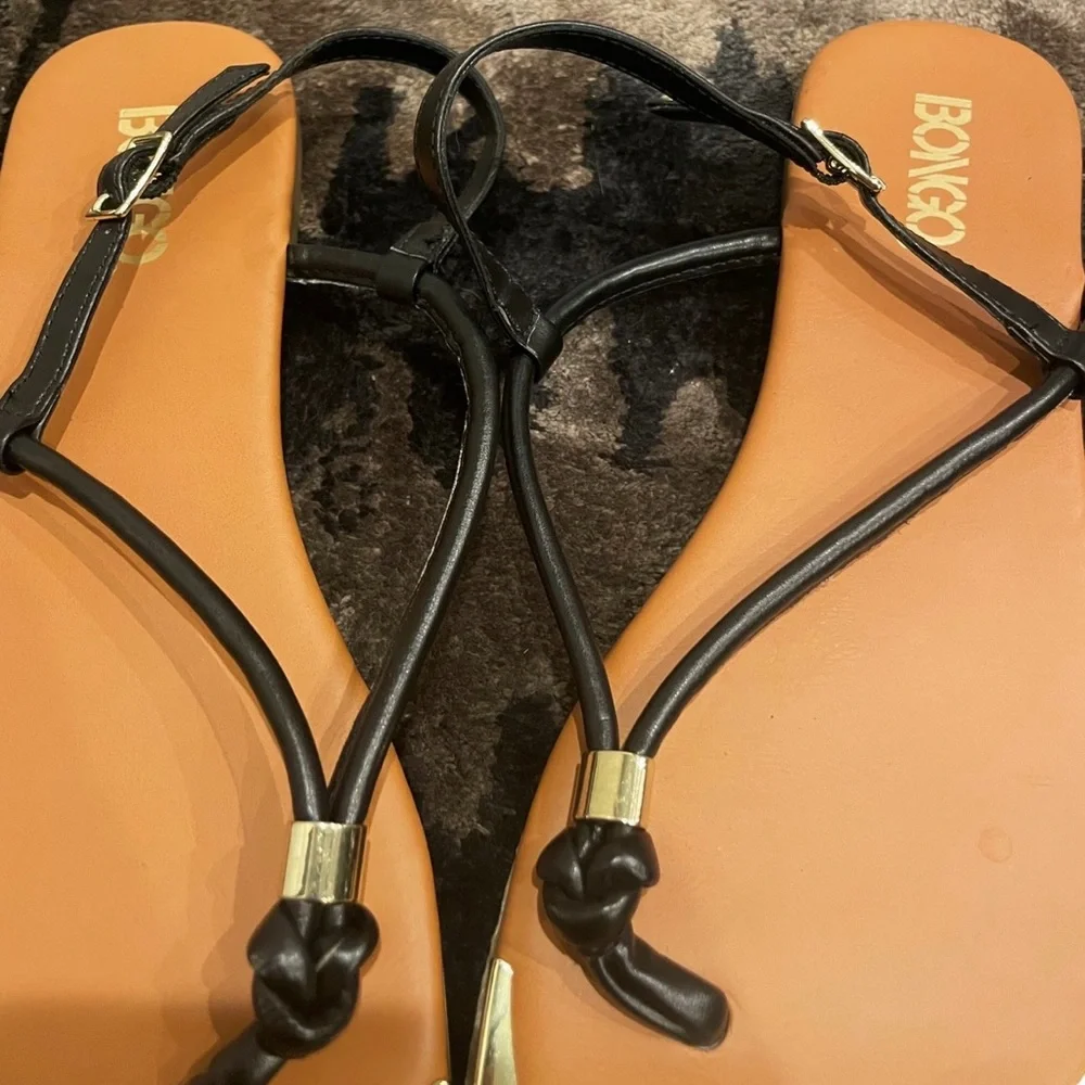 Bongo Sandals - Picture 2 of 4